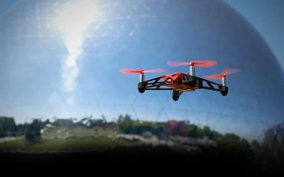 [Test] Parrot Rolling Spider, le minidrone qui a tout d'un grand